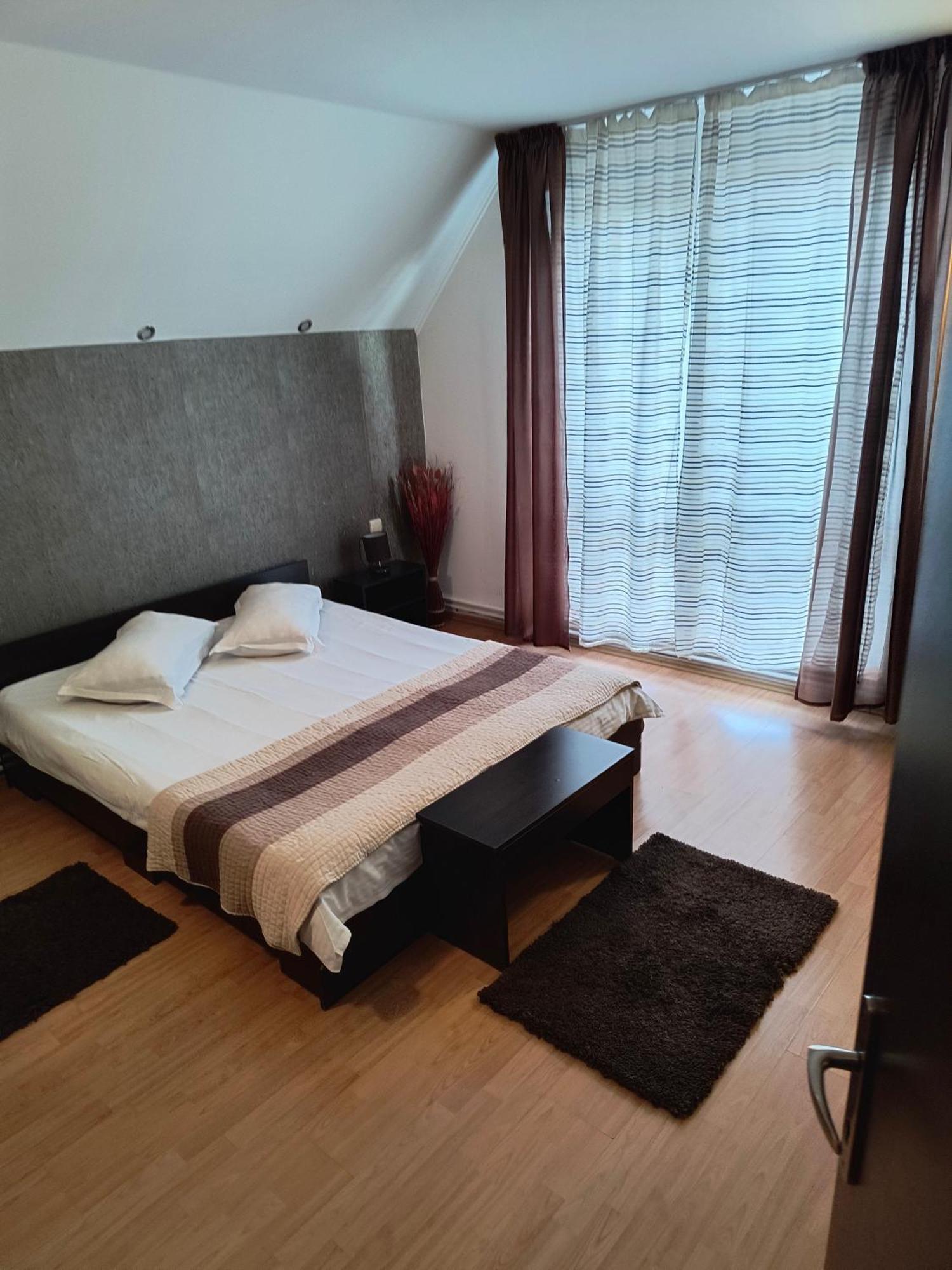Casa Mais Braszów Zewnętrze zdjęcie